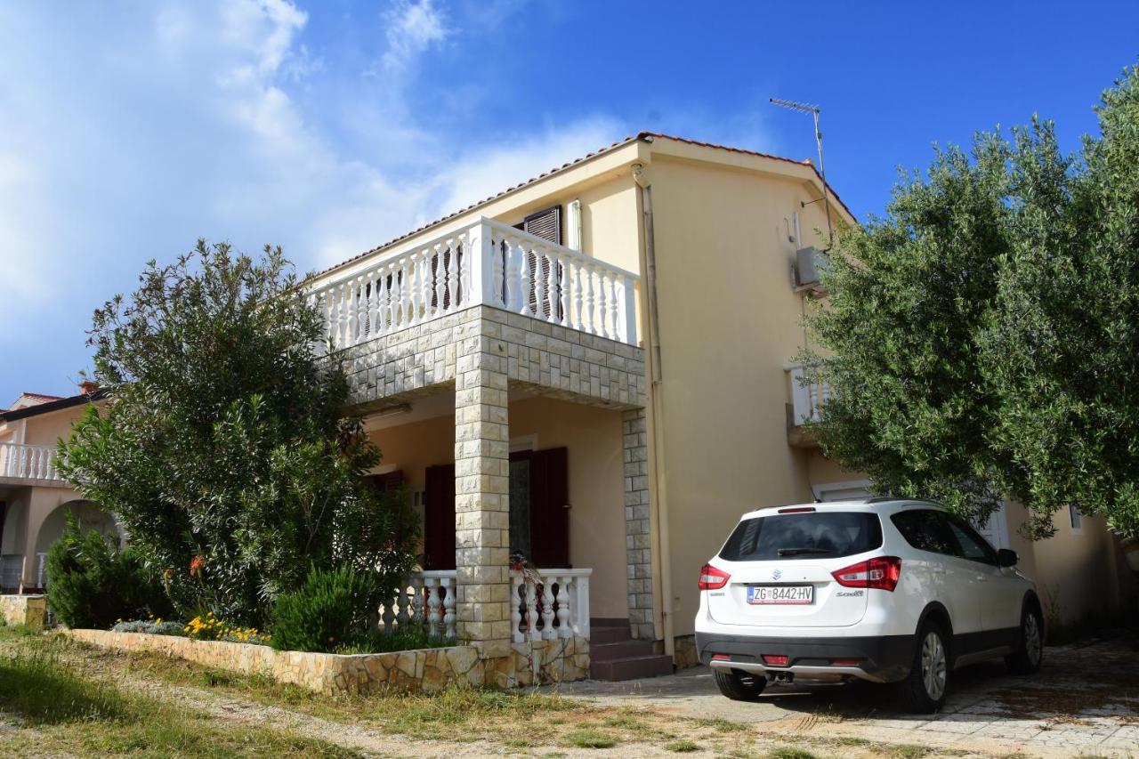 Apartments Žana 维尔 外观 照片
